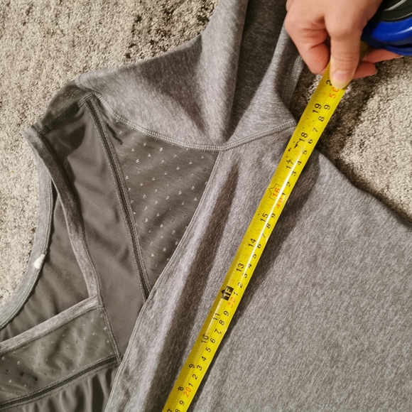 Lululemon just breathe long sleeve - Picture 11 of 11
